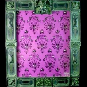 Haunted mansion picture frame